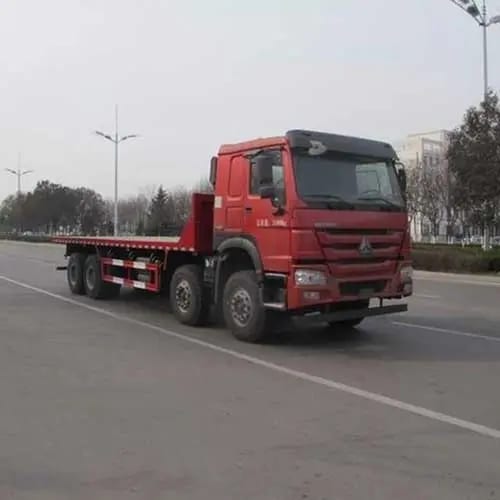 HOWO 375 HP 8×4 Flatbed Truck — 7 m